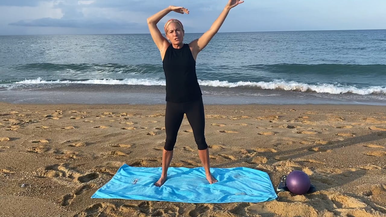 10-Min.-Workouts-Yoga-with-Ball-1